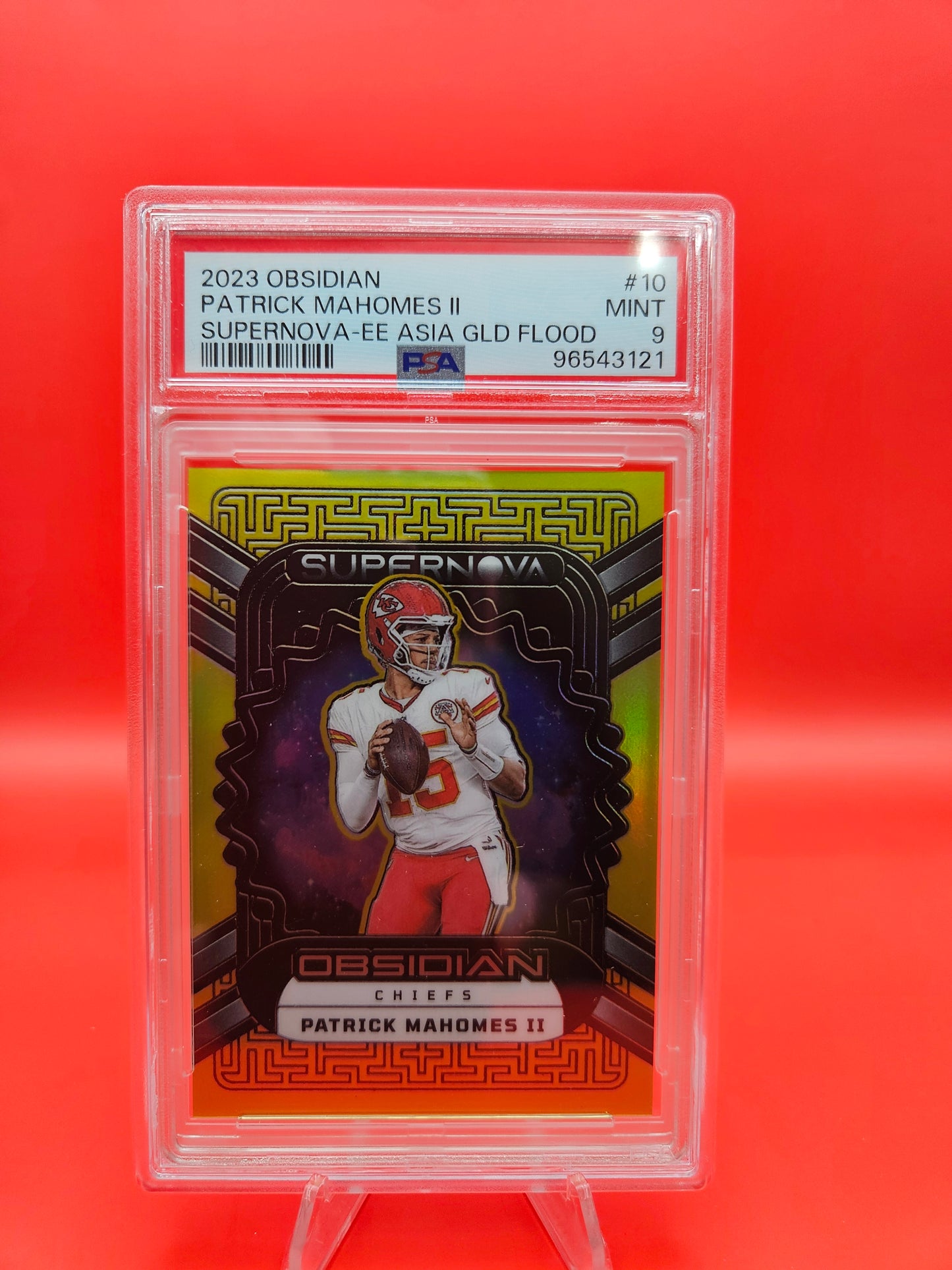 2023 Obsidian Patrick Mahomes II Supernova Electric Etch Asia Gold Flood